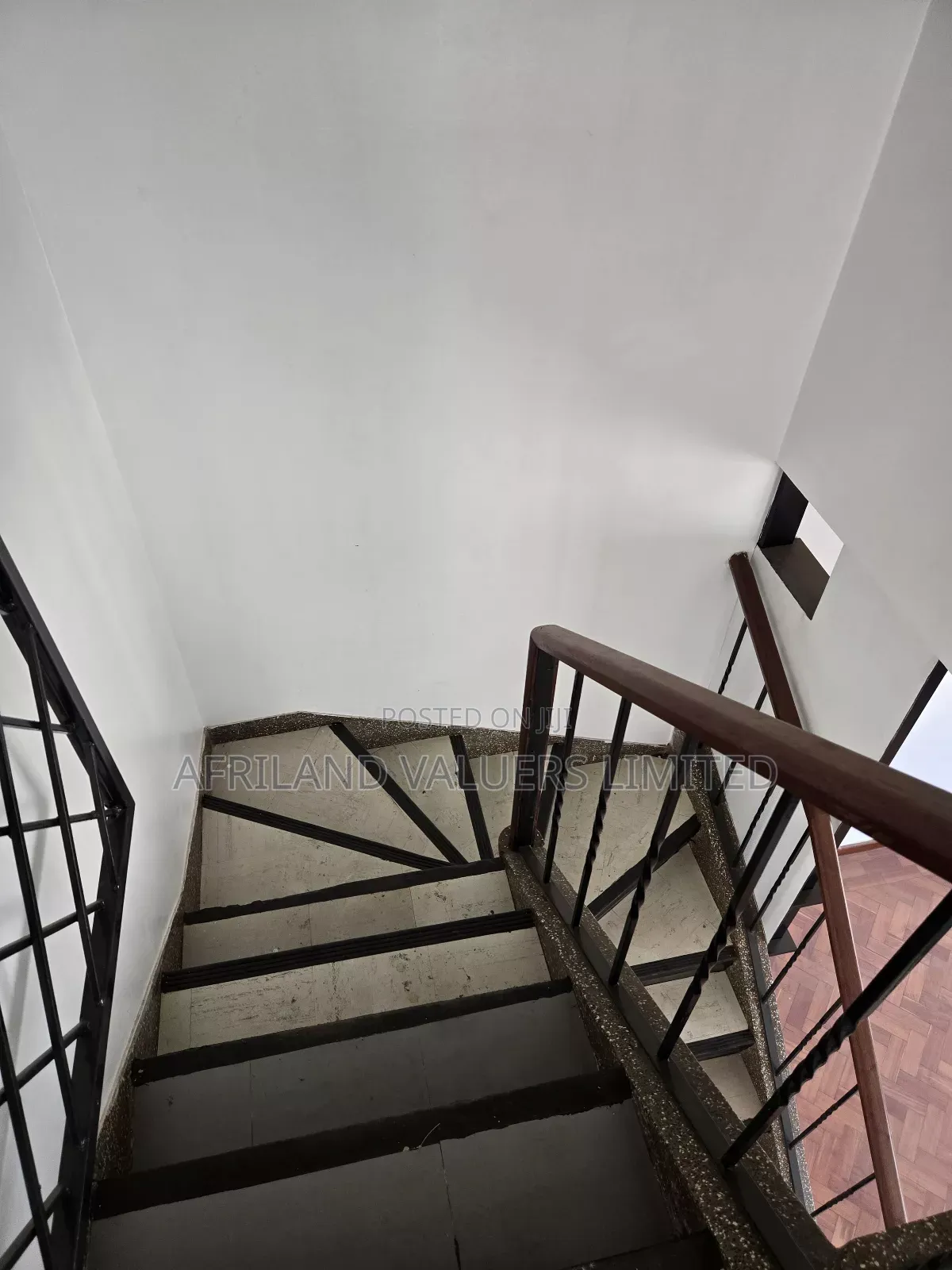 4bdrm Maisonette in Kilimani for rent