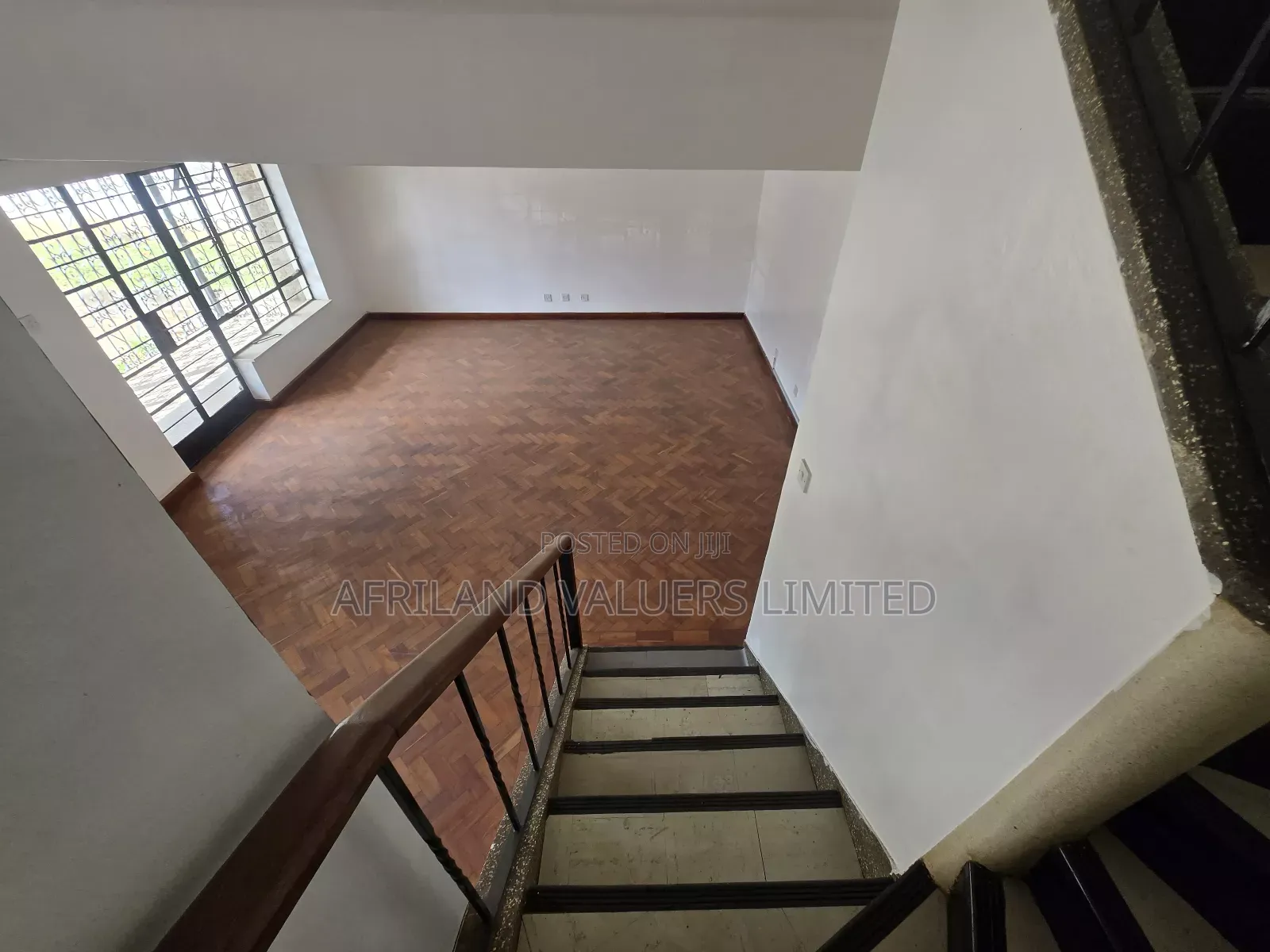 4bdrm Maisonette in Kilimani for rent