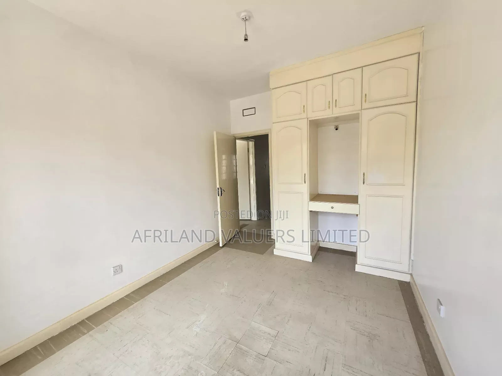 4bdrm Maisonette in Kilimani for rent