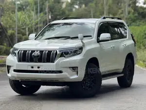 Toyota Land Cruiser Prado 2.8 2019 White