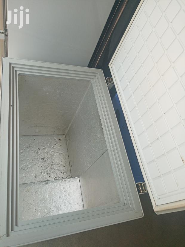 Chest Deep Freezer - thumbnail 3