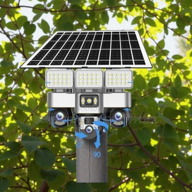 Compact Design 4g Multiple Lens Solar Camera With Solar Flood Light
