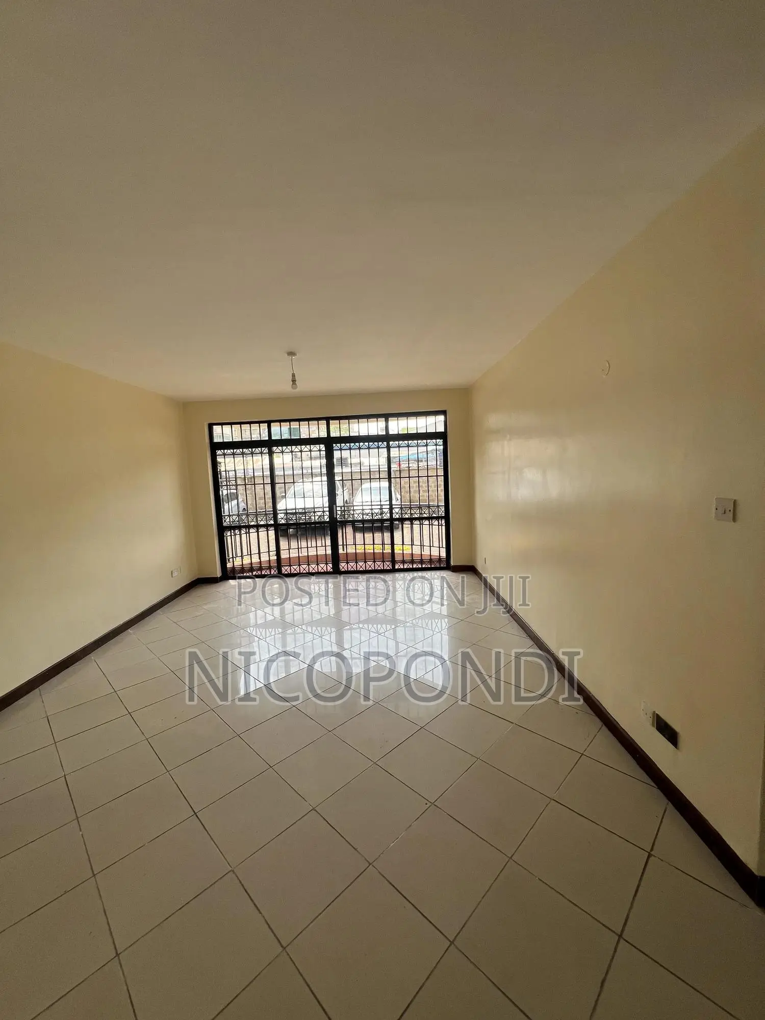 3 Bedroom Commercial Space for Rent