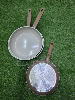 High Quality Non-Stick Flat Bottomed Frying Pan With Cabo Handles