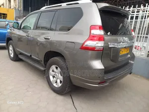 Toyota Land Cruiser Prado 2016