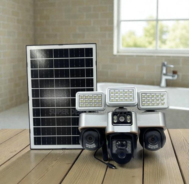 Noise Reduction 4g Multiple Lens Solar Camera With Solar Flood Light - main view