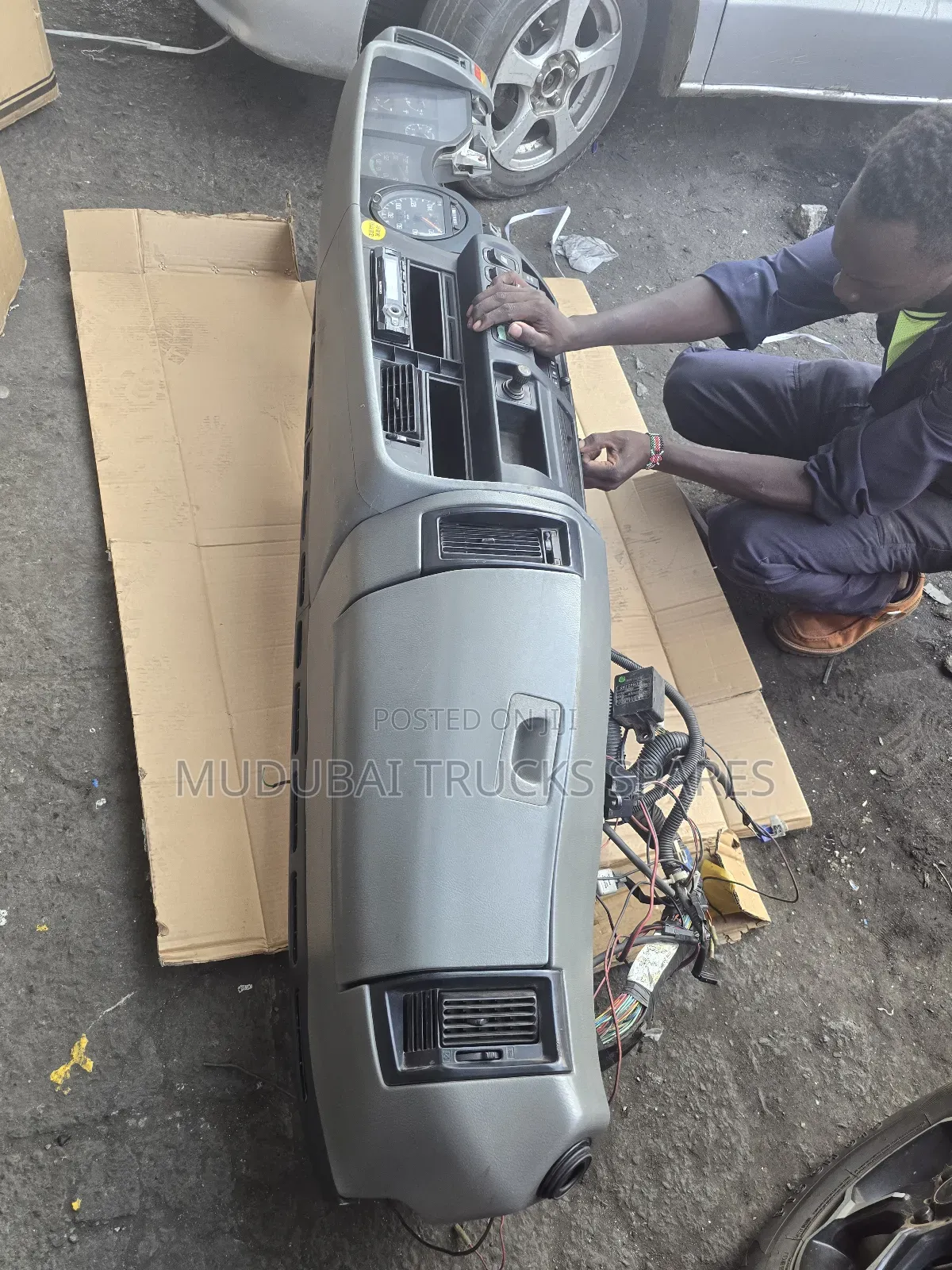 Mitsubishi Fuso Mahewa Dushboard Assembly