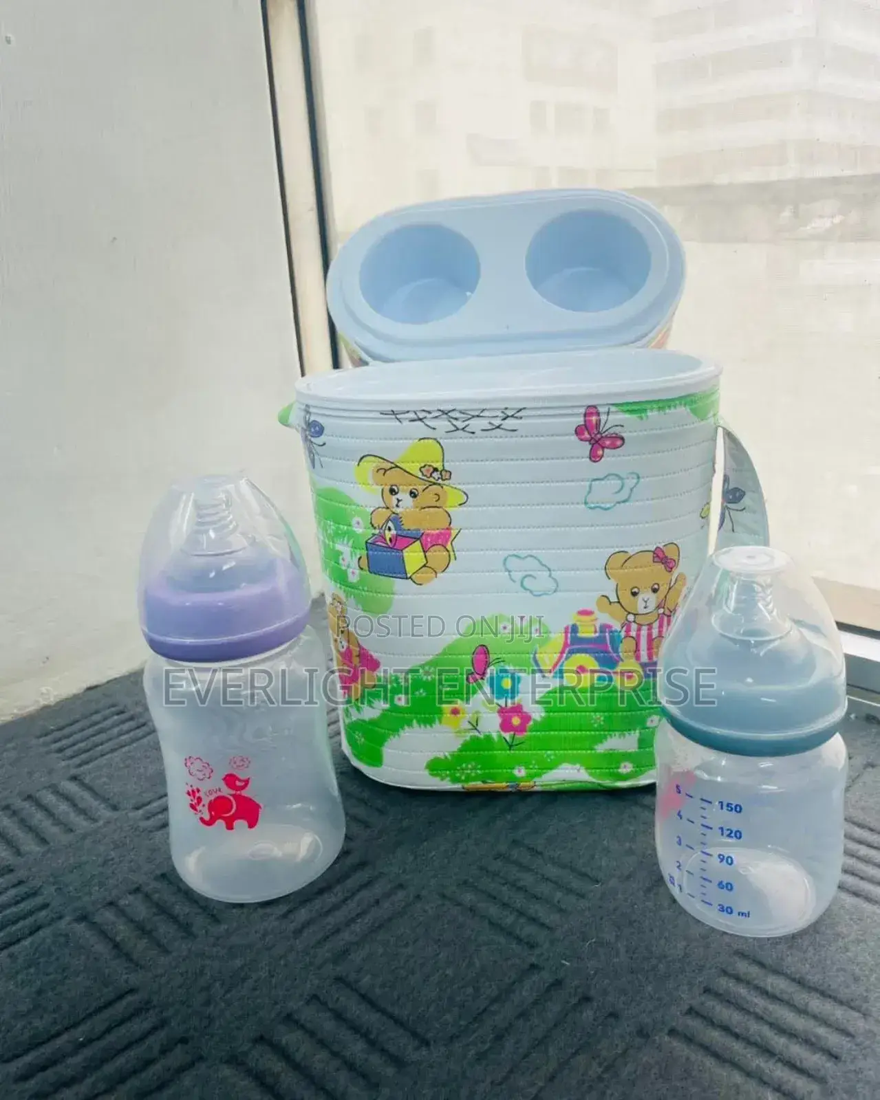 Bottle Warmer With Two Feeding Bottles