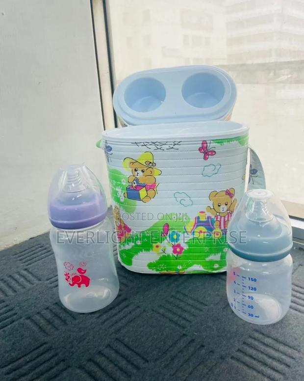 Bottle Warmer With Two Feeding Bottles - thumbnail 2