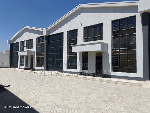 New Godown For Rent Eastern Bypass Ruai 4100-sqft At