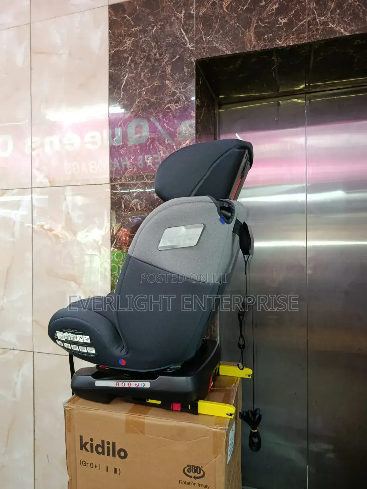 Kidilo Carseat Available