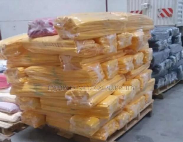 Biohazard Waste Bin Liners (100 Pieces) (18 Liter Bins) - main view