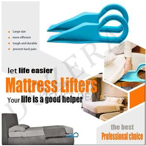 Plastic Bed Spread Tool (Mattress Lifter) - main view