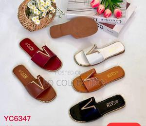 Cute v-Shaped Sandals for Ladies - thumbnail 2