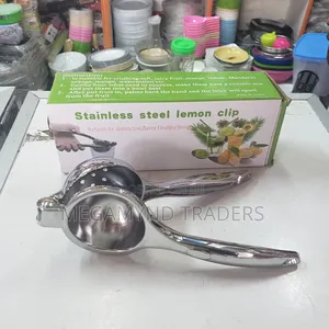 Lemon Squeezer Heavy Gauge/Stainless Steel Lemon Squeezer