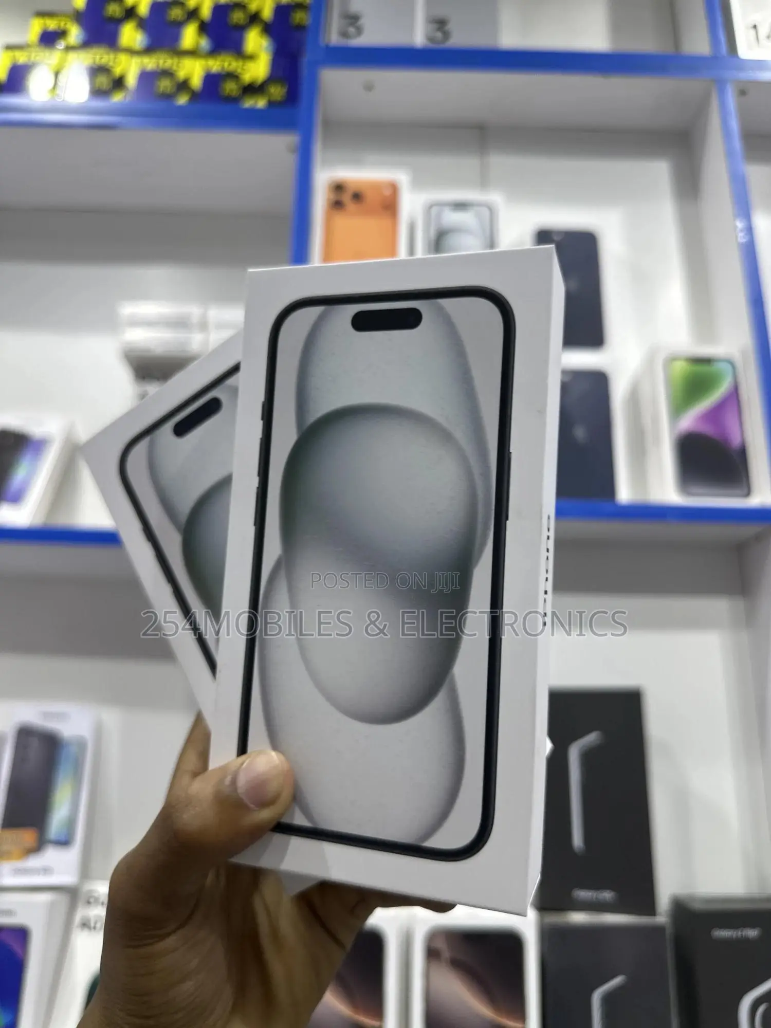 New Apple iPhone 15 128 GB Blue