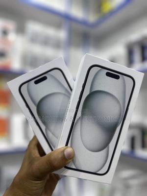 New Apple iPhone 15 128 GB Blue - main view