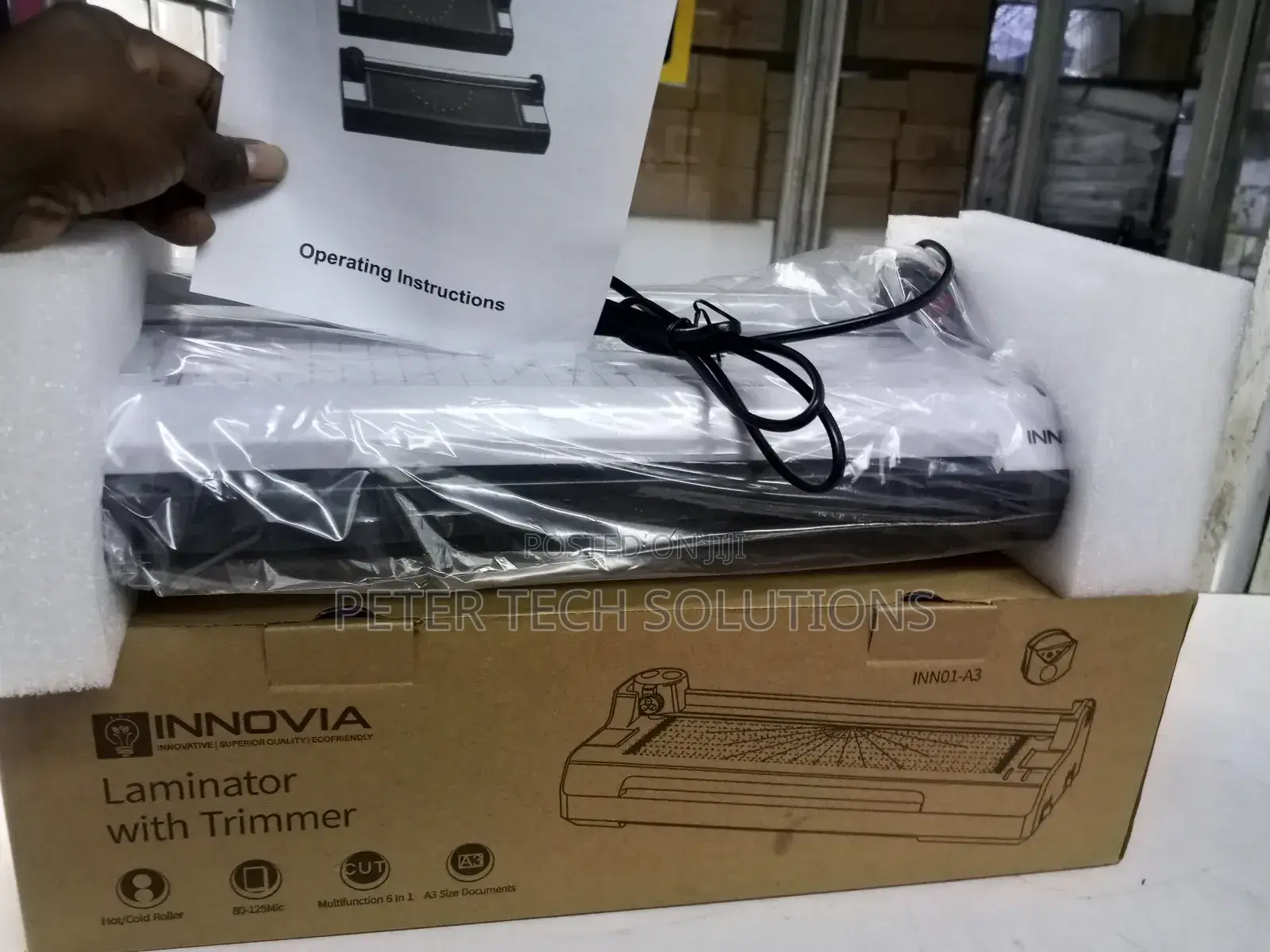 Laminator With 3 Trim Setting.Straight Cut, Wave Cut