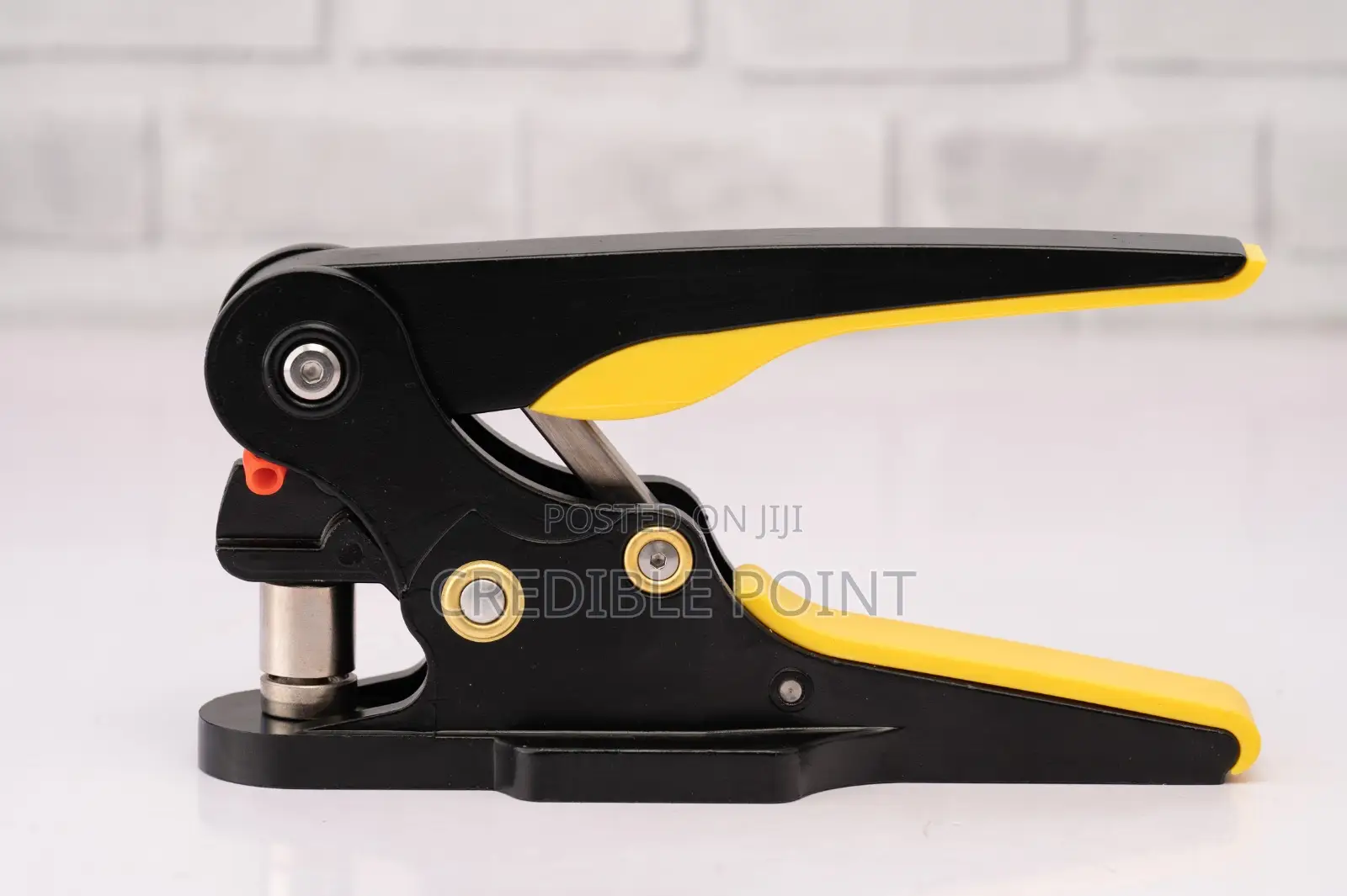 Eyelet Machine