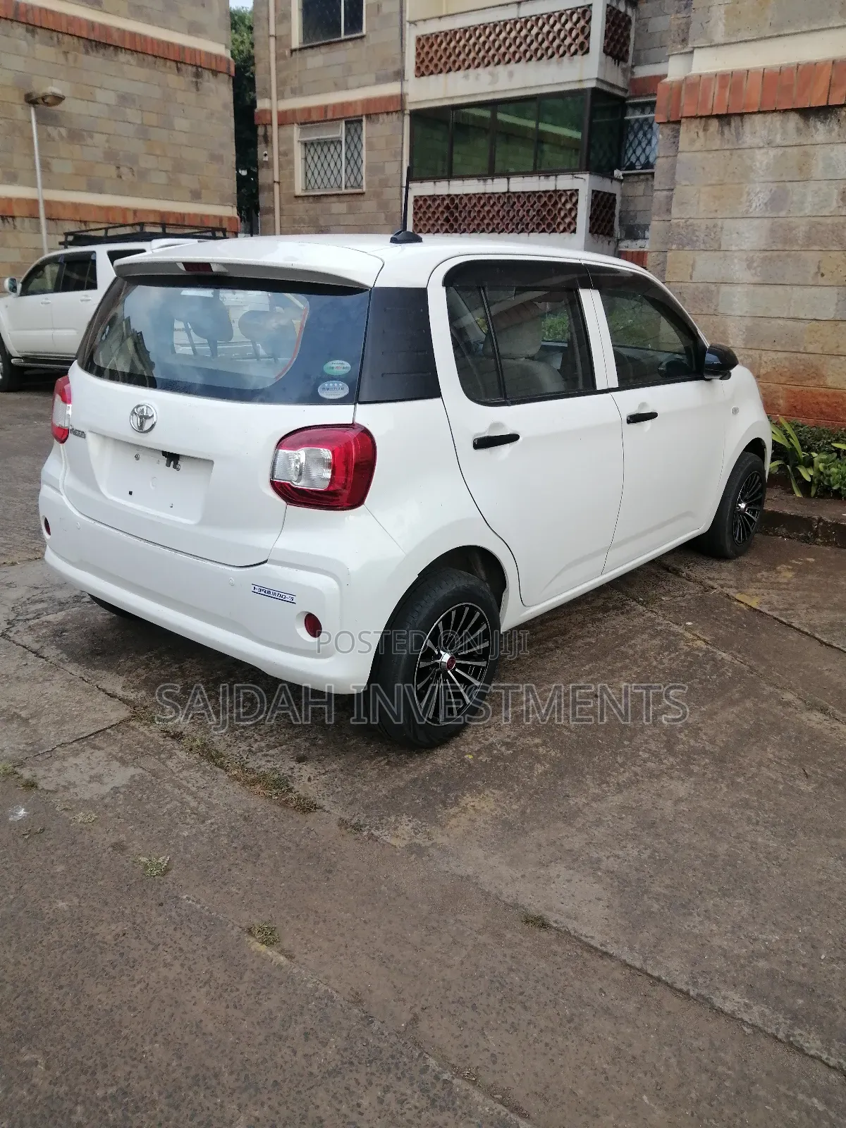 Daihatsu Boon 2019 White