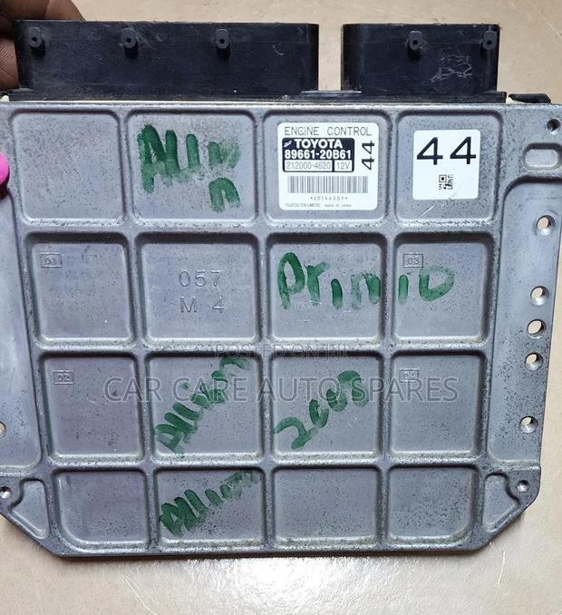 Engine Computer Toyota Premio/Fielder - main view