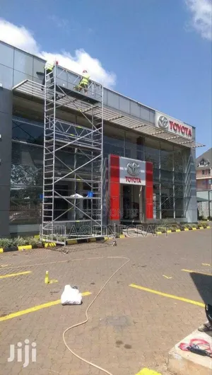 Scaffolding Ladders for Height Access