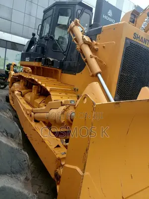 Shantui Bull Dozer.