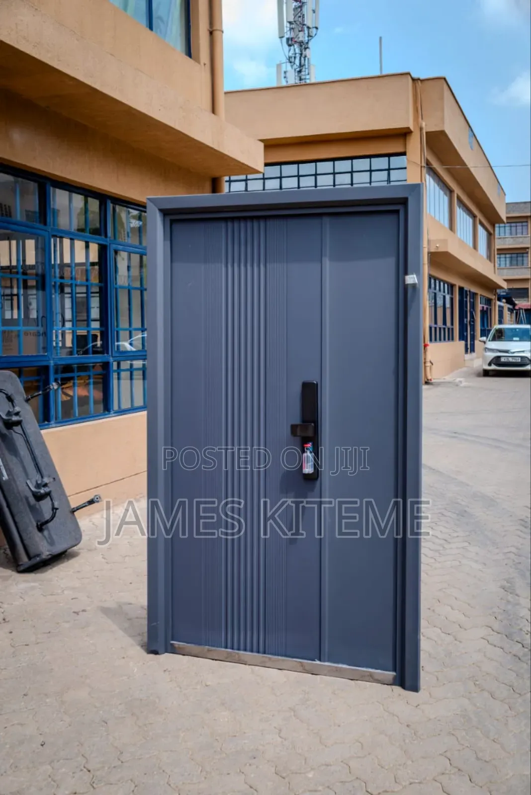2050 Double Door Black