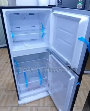 WTH Top Freezer at Von 182l Fridge Non Frost