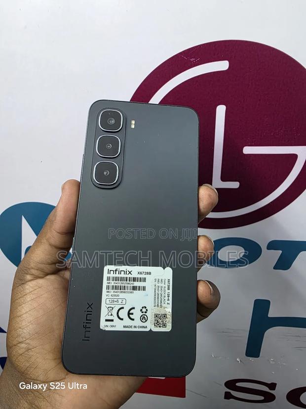 Infinix Hot 60i 128 GB Gray - main view