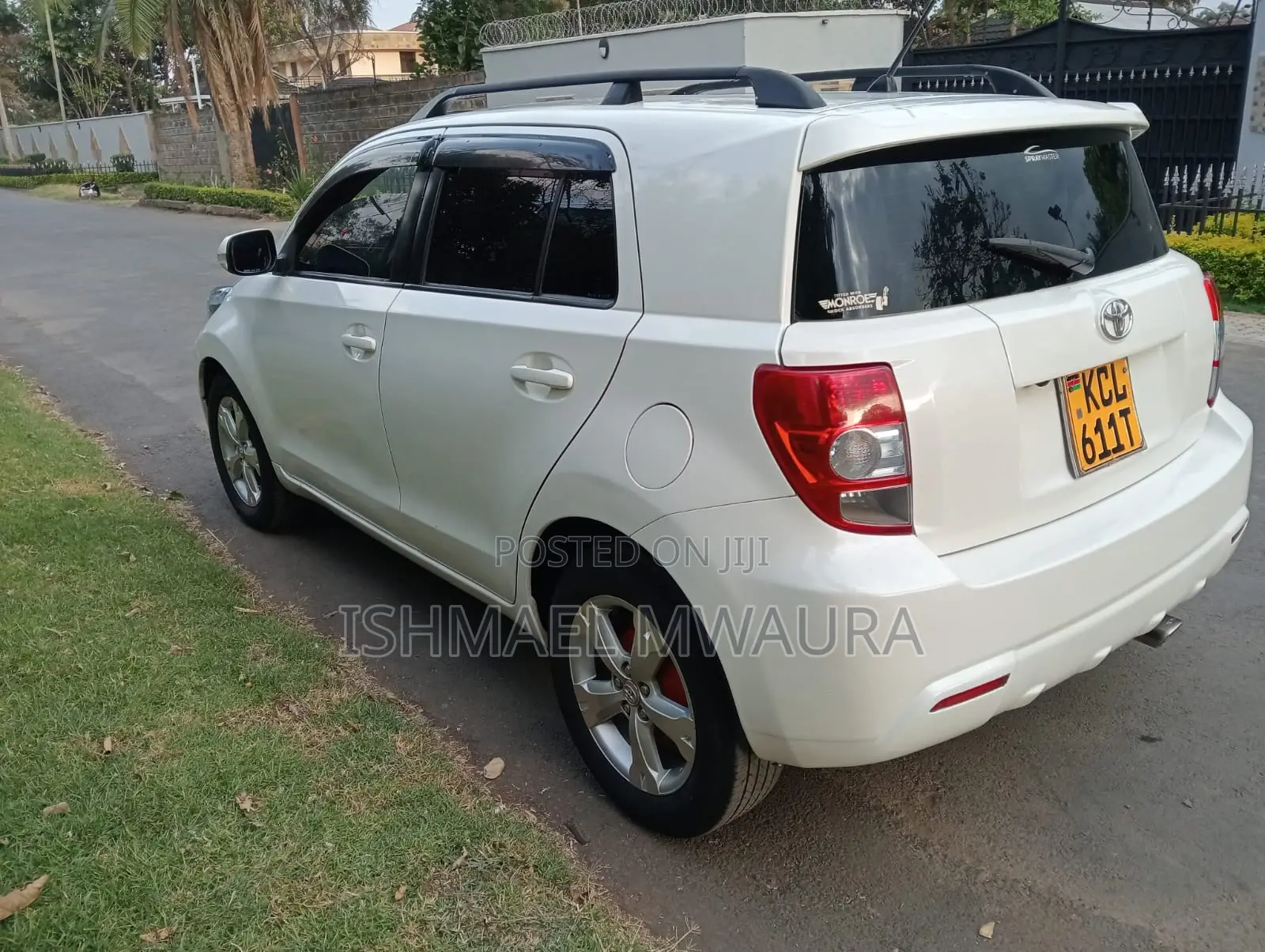 Toyota IST 2011 White