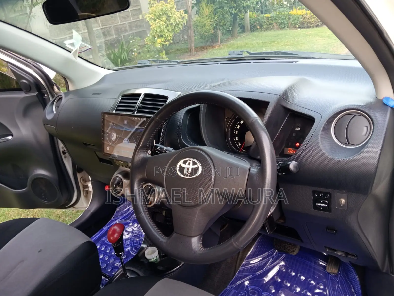 Toyota IST 2011 White