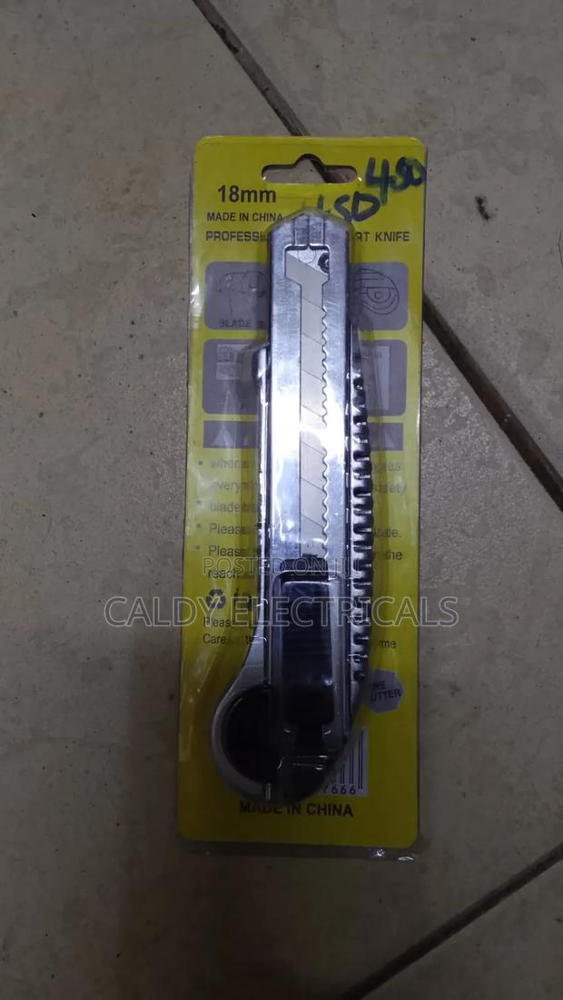 Generic Utility Knife Cutter - main view