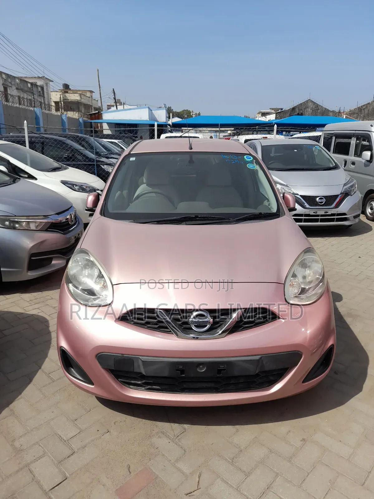 Nissan March 2018 Orange
