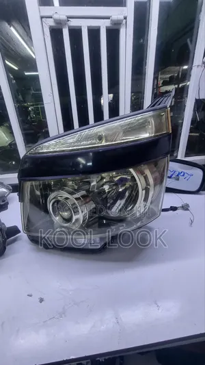Toyota Voxy 2008 Headlight