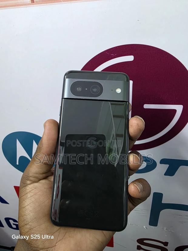 Google Pixel 8 128 GB Black - thumbnail 2