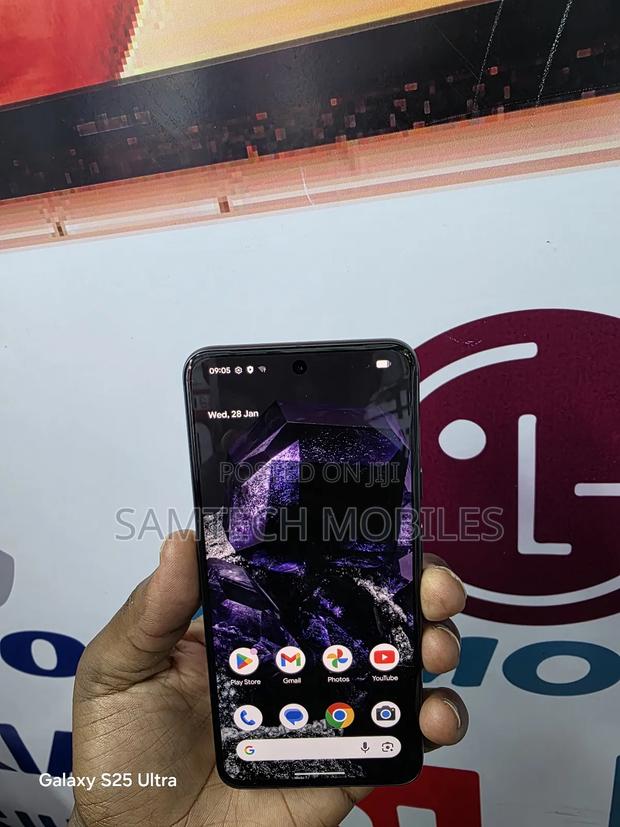 Google Pixel 8 128 GB Black - thumbnail 3