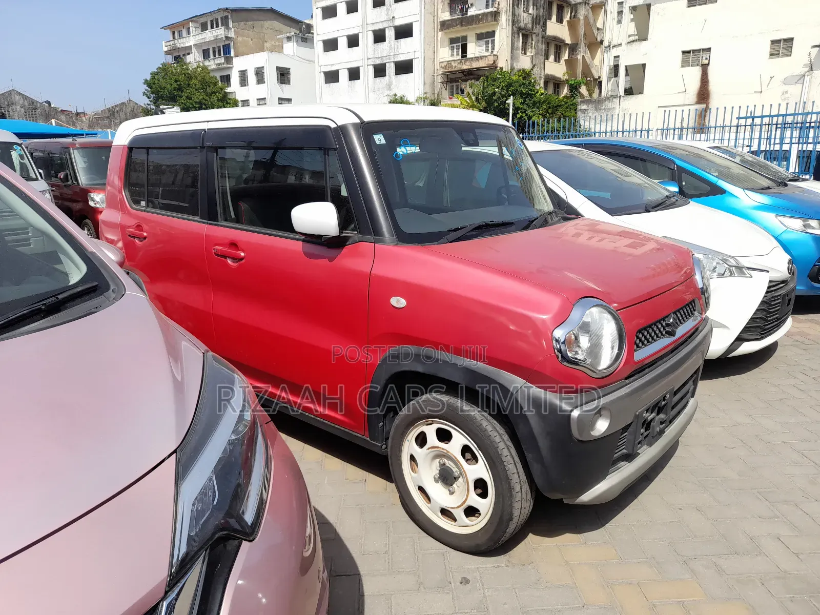 Suzuki Hustler 2018 Orange
