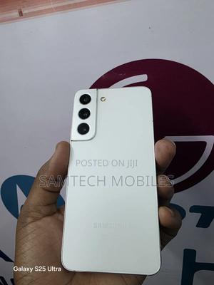 Samsung Galaxy S22 5G 128 GB White - thumbnail 2
