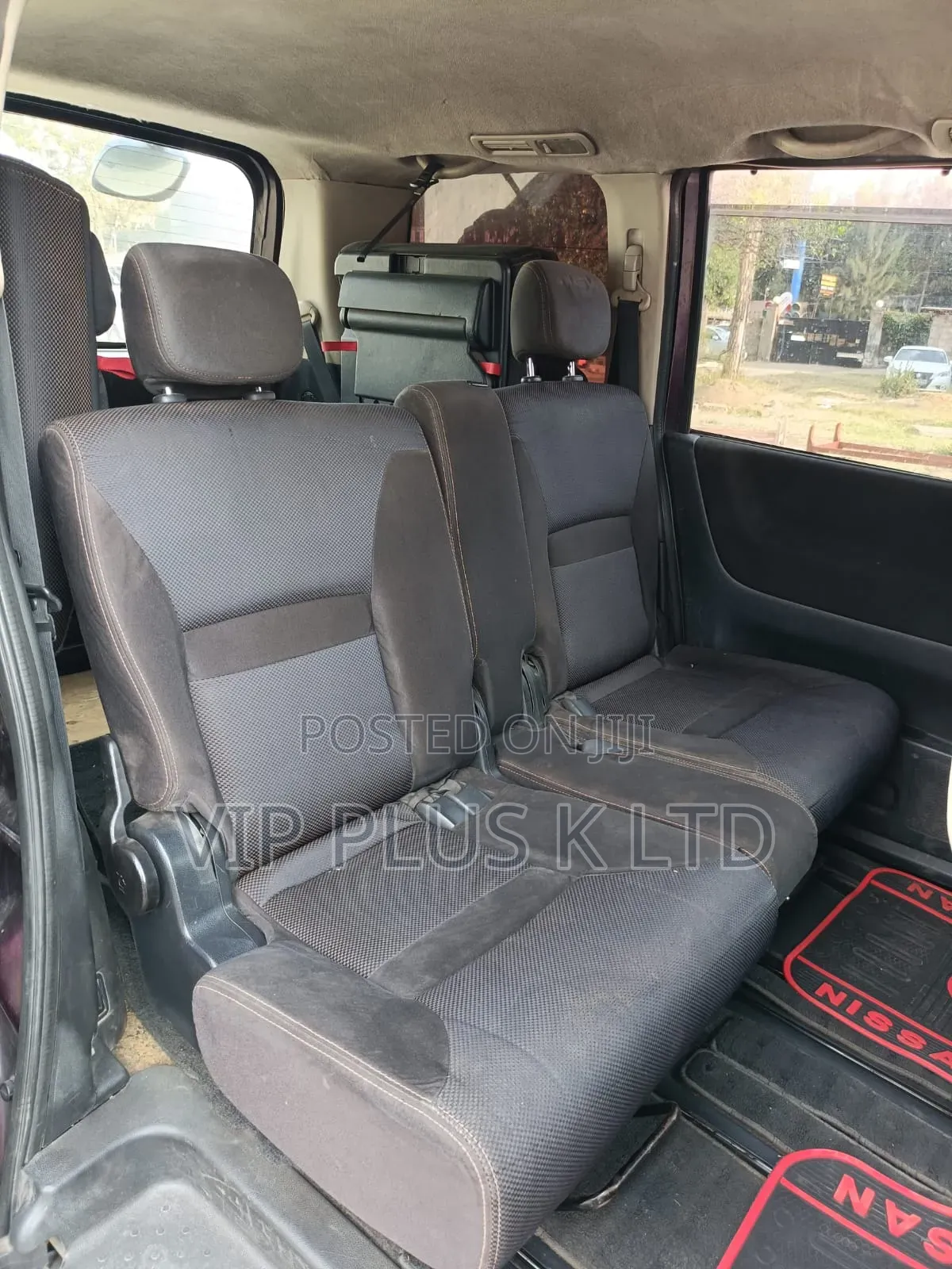 Nissan Serena 2008 Maroon