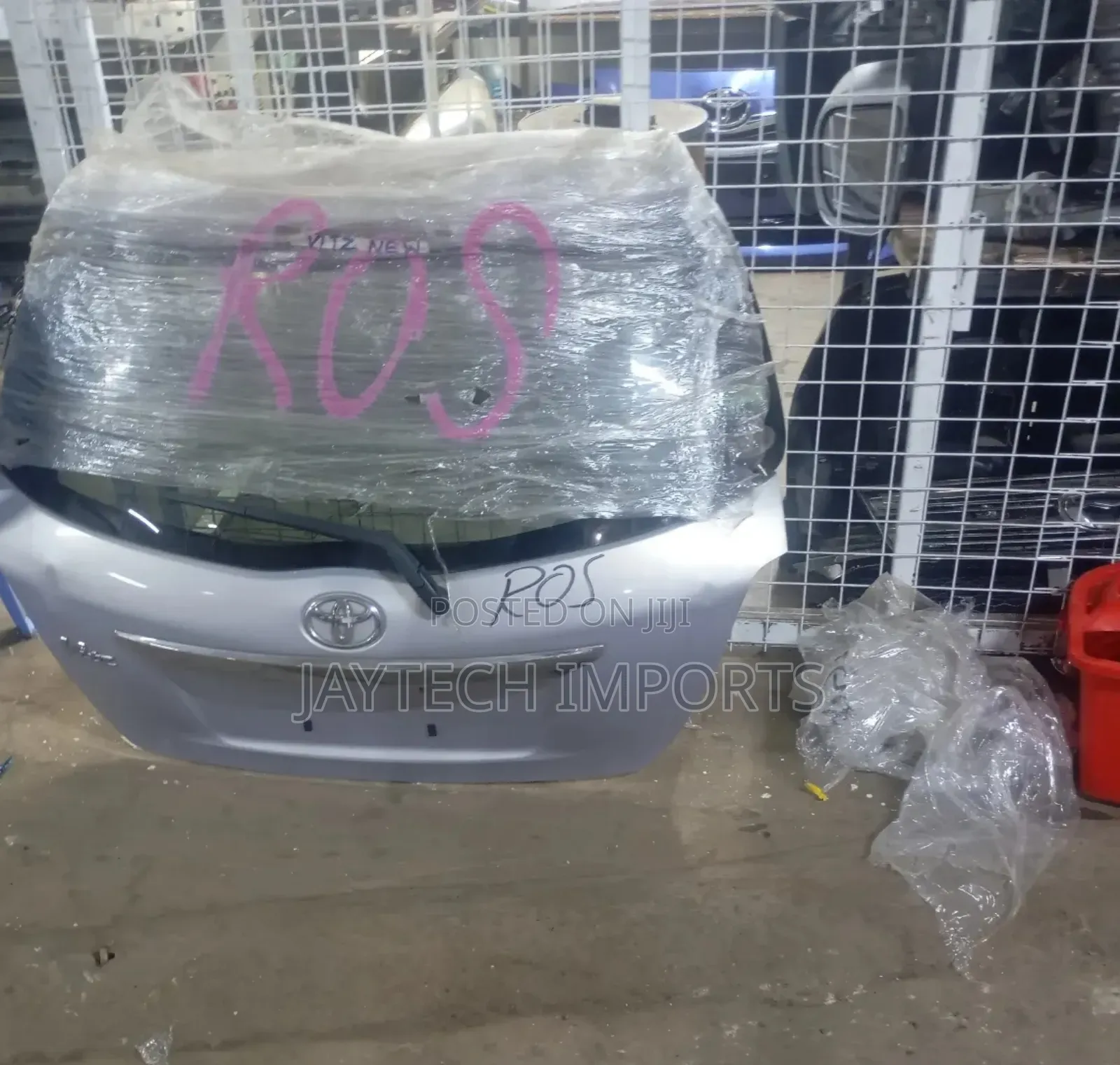 Vitz 2016 Boot