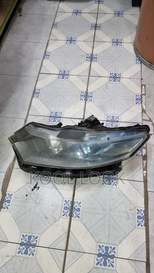 Honda Insight Headlight Xenon