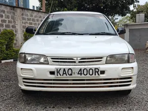 Mitsubishi Lancer 2003 White