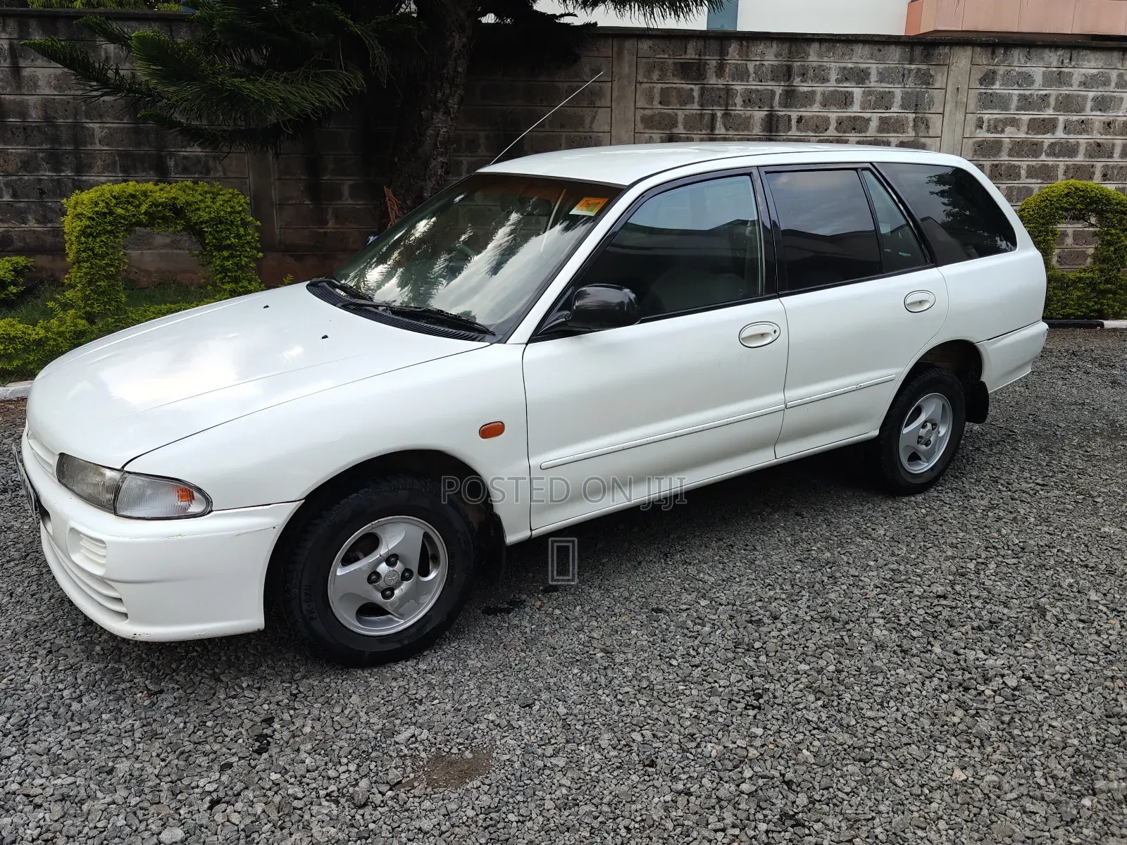 Mitsubishi Lancer 2003 White