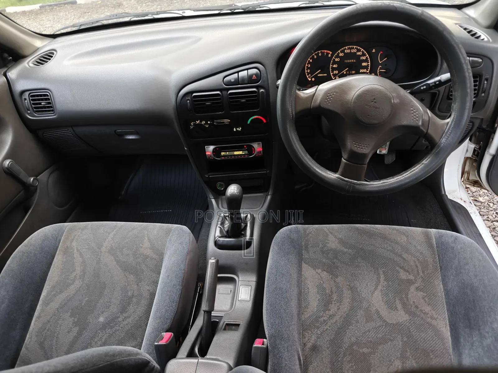 Mitsubishi Lancer 2003 White