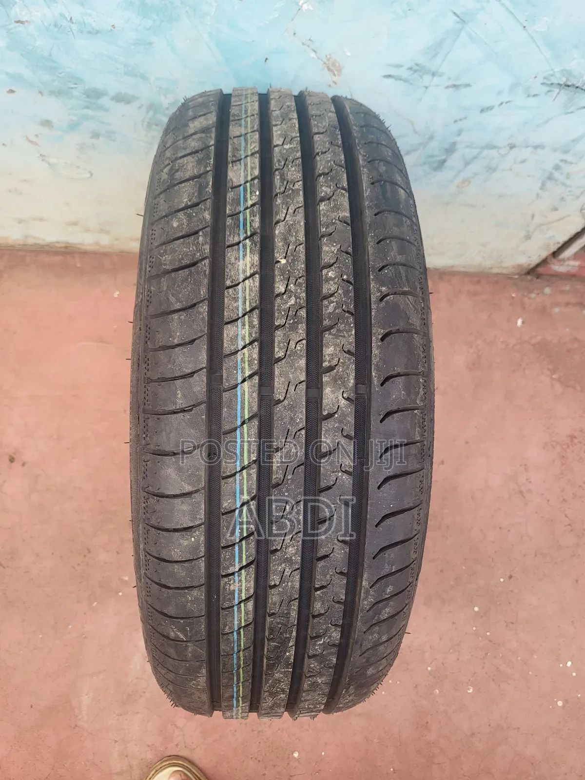 215/55r17 Perfly