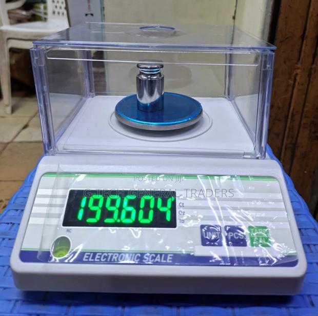 Digital Electronic Precision Weighing Scale (From 0.001g-500g) - main view