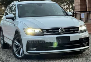Volkswagen Tiguan 2018 White