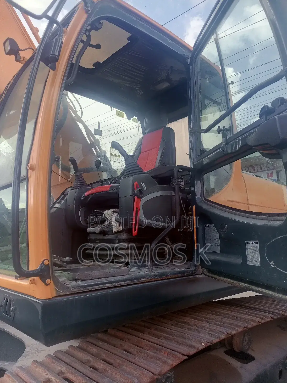 Hyundai 30t Excavator