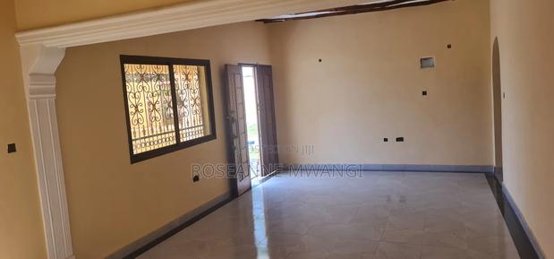 3bdrm House in Malindi for sale - thumbnail 5